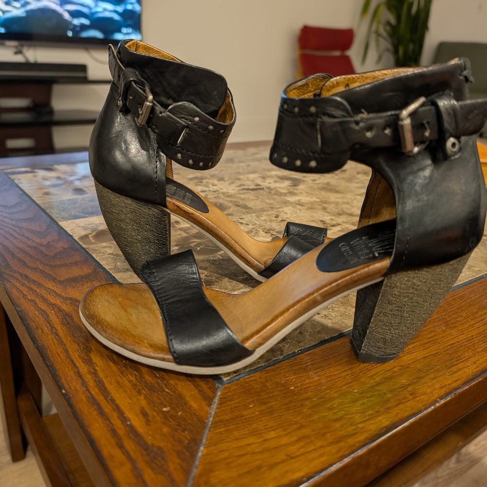 All Leather Miz Mooz Black Wedge Sandals with Leather Straps